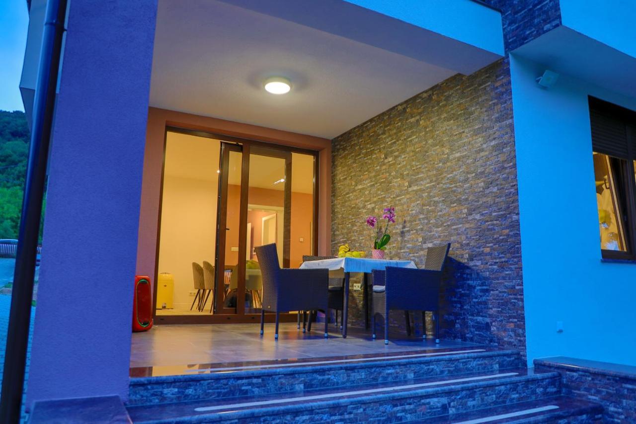 Apartments Edy Bihać Extérieur photo