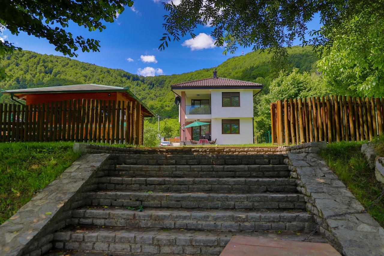 Apartments Edy Bihać Extérieur photo