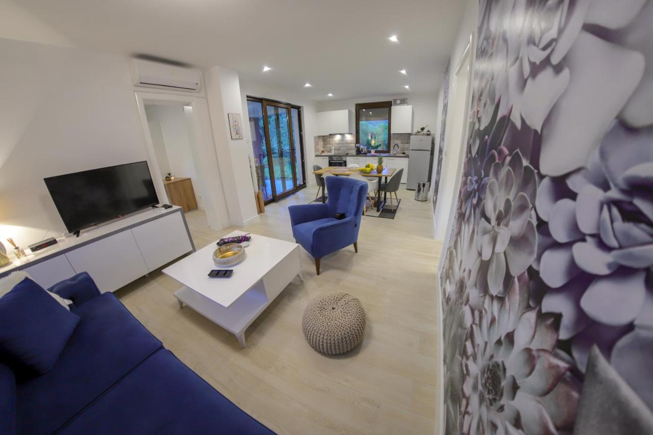 Apartments Edy Bihać Extérieur photo