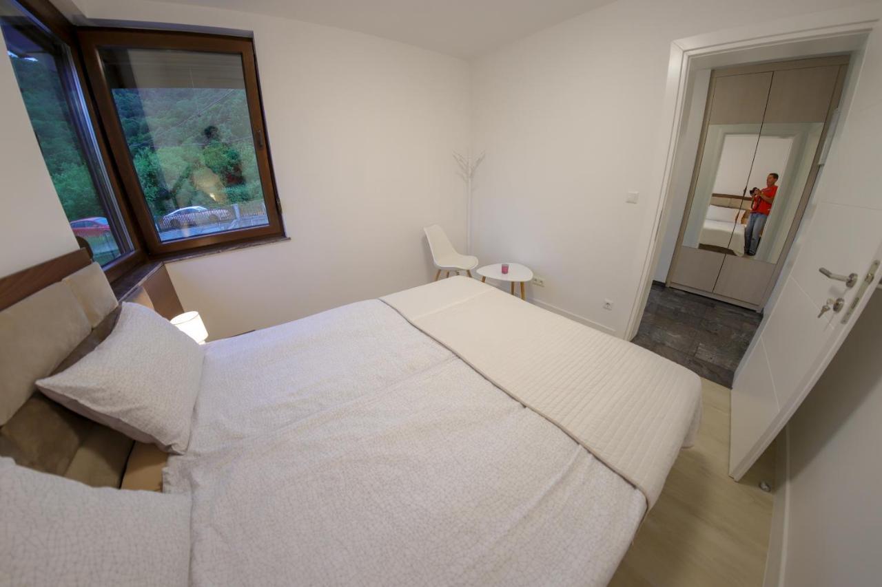Apartments Edy Bihać Extérieur photo
