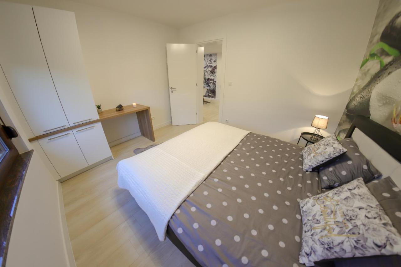 Apartments Edy Bihać Extérieur photo
